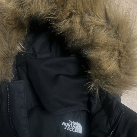 North Face Winter Coat - Picture 6 of 6